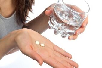 Taking antibiotics for effective treatment of cystitis